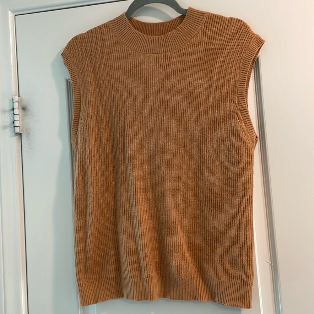 Mock-Turtleneck Sleeveless Sweater